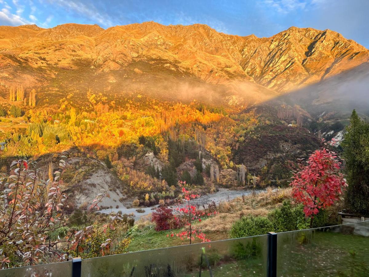 Garden Of Eden Hotel Queenstown Exterior foto